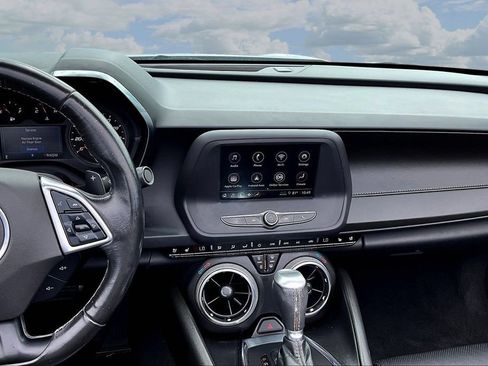 Used 2022 Chevrolet Camaro LT w/ RS Package RWD image 9