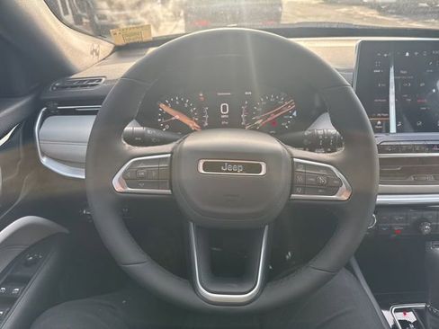 New 2026 Jeep Compass Limited image 15