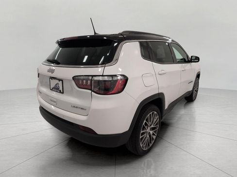 Used 2023 Jeep Compass Limited w/ Elite Group AWD/4WD image 19