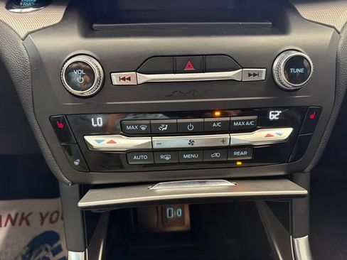 Certified 2020 Ford Explorer XLT w/ Equipment Group 202A AWD/4WD image 21