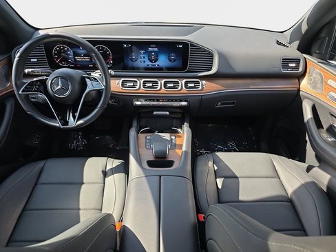 Used 2025 Mercedes-Benz GLE 350 4MATIC image 10