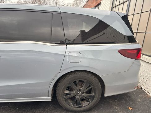 Used 2023 Honda Odyssey Sport image 5