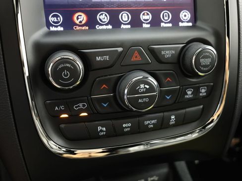 Used 2020 Dodge Durango R/T w/ Blacktop Package AWD/4WD image 31