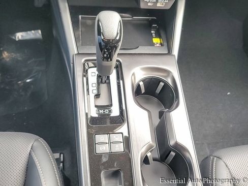 Certified 2026 Subaru Outback Limited XT AWD/4WD image 15