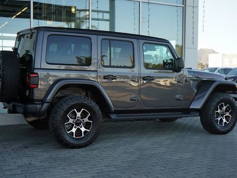 Used 2021 Jeep Wrangler Unlimited Rubicon image 10