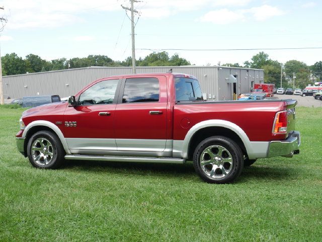 Used 2014 RAM 1500 Laramie w/ Convenience Group AWD/4WD image 10