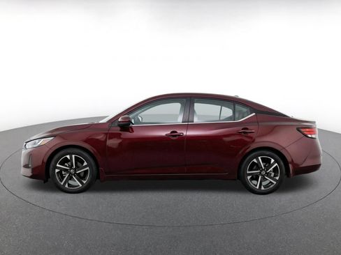 Used 2025 Nissan Sentra SV FWD image 4