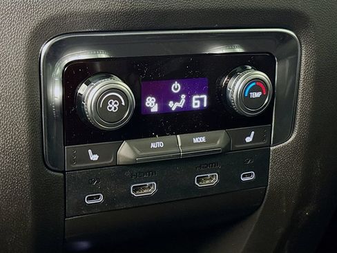 New 2026 GMC Yukon XL Denali w/ Denali Reserve Package AWD/4WD image 27