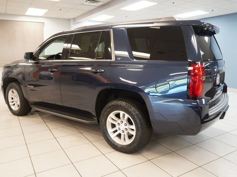 Used 2020 Chevrolet Tahoe LT w/ Luxury Package AWD/4WD image 7