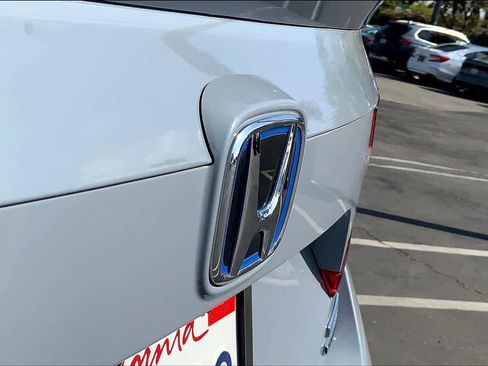 Used 2021 Honda Accord Touring image 30