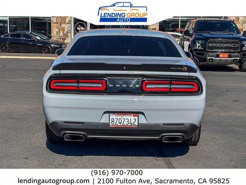 Used 2021 Dodge Challenger R/T Scat Pack RWD image 3