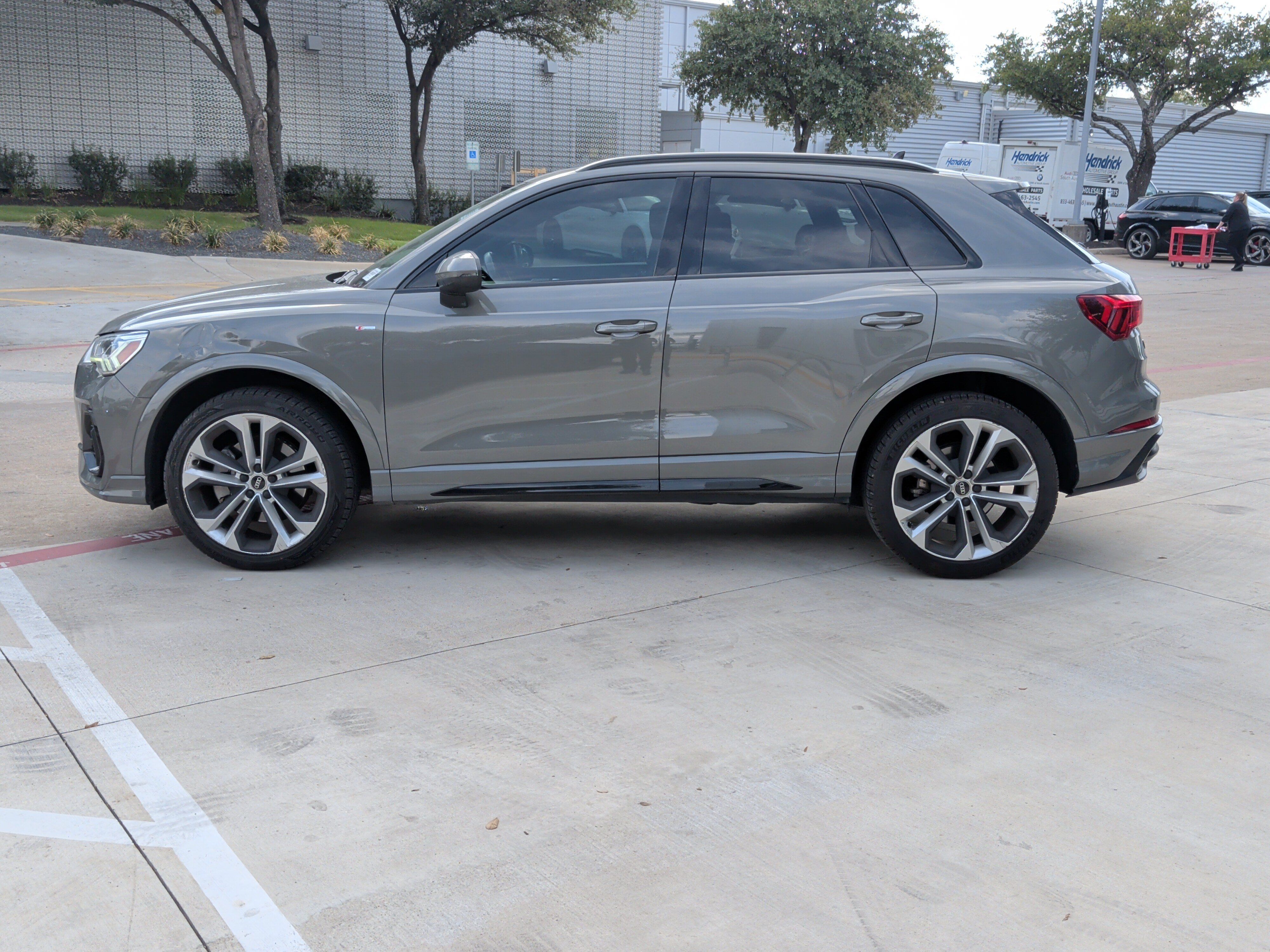 Used 2022 Audi Q3 2.0T Premium Plus AWD/4WD image 7