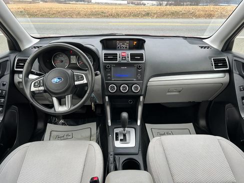 Used 2017 Subaru Forester 2.5i w/ Alloy Wheel Package image 16