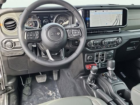 New 2026 Jeep Gladiator Mojave image 34