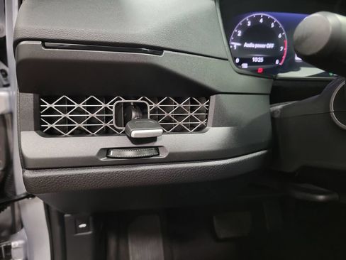 Used 2025 Honda Accord SE image 29
