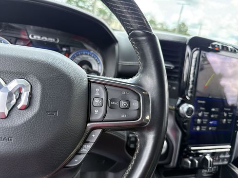 Used 2021 RAM 1500 Limited AWD/4WD image 17