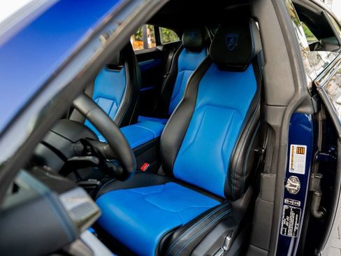 Used 2020 Lamborghini Urus image 33