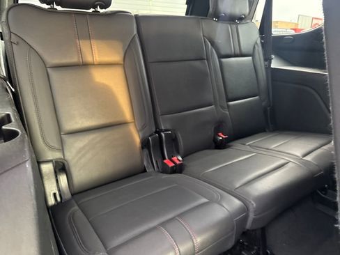 Used 2023 Chevrolet Tahoe RST image 13