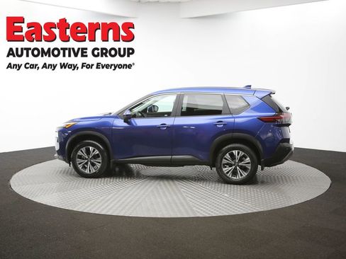Used 2022 Nissan Rogue SV image 59