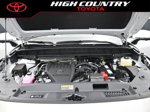 New 2026 Toyota Highlander Limited AWD/4WD image 22