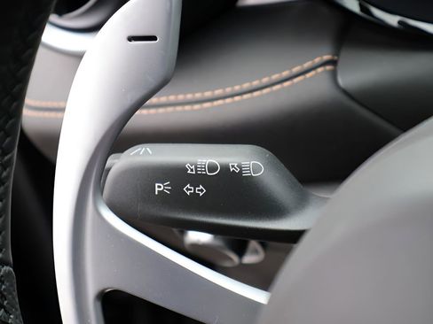 New 2025 Alfa Romeo Tonale w/ Premium Package image 36