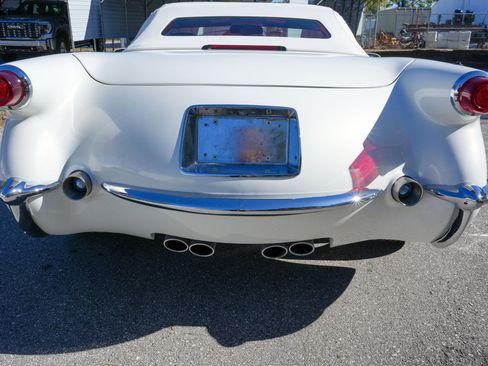 Used 2003 Chevrolet Corvette Convertible w/ Preferred Equipment Group1 image 16