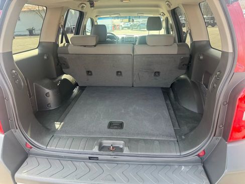 Used 2011 Nissan Xterra X image 19