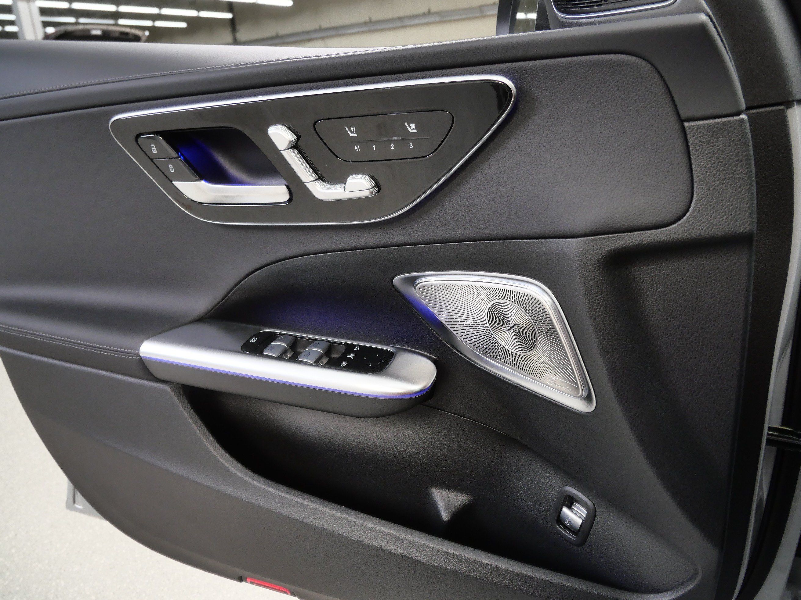 New 2026 Mercedes-Benz C 300 4MATIC Sedan image 15