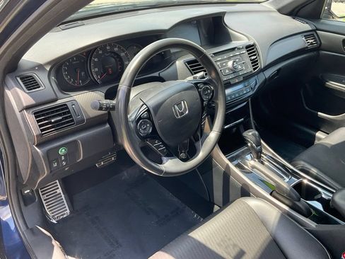 Used 2016 Honda Accord Sport image 11