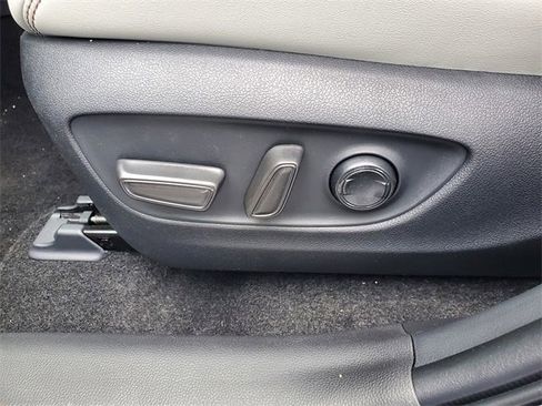 New 2025 Toyota RAV4 XLE Premium image 19