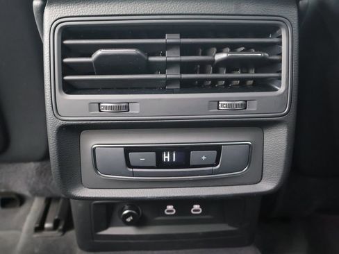 Used 2024 Audi Q7 2.0T Premium Plus image 25