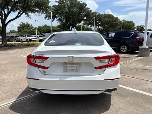 Used 2019 Honda Accord LX image 6