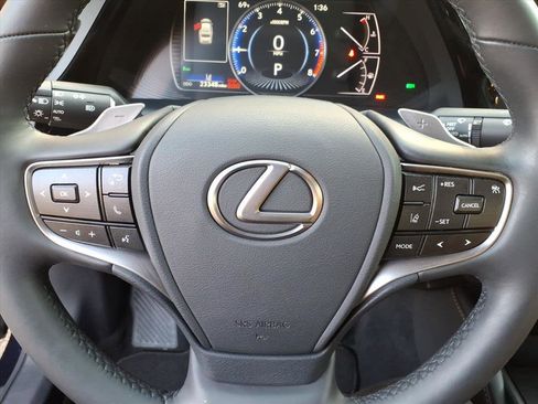 Certified 2023 Lexus ES 350 w/ Premium Package image 8