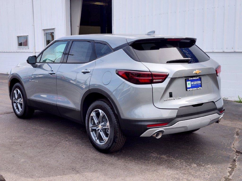 New 2026 Chevrolet Blazer LT w/ LPO, Floor Liner Package AWD/4WD image 3