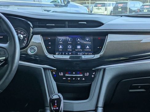 Certified 2025 Cadillac XT6 Sport w/ Platinum Package AWD/4WD image 20