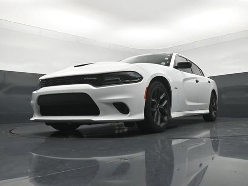 Used 2019 Dodge Charger R/T w/ Blacktop Package RWD image 20