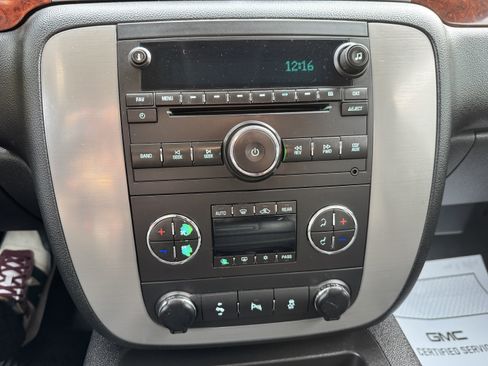 Used 2013 GMC Yukon SLT image 17