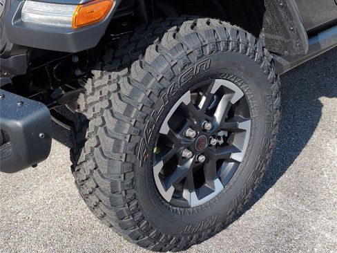 New 2026 Jeep Gladiator Rubicon AWD/4WD image 11