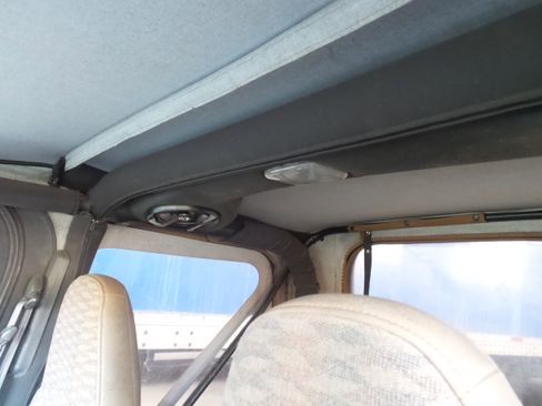 Used 1999 Jeep Wrangler Sport image 23