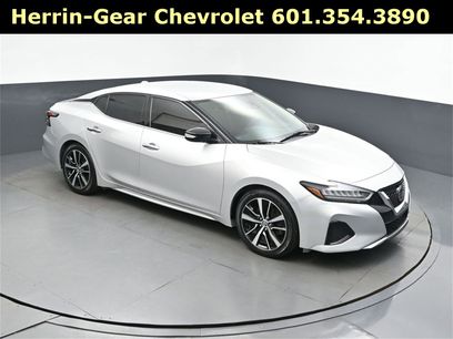 Used 2022 Nissan Maxima SV w/ Floor Mat Group
