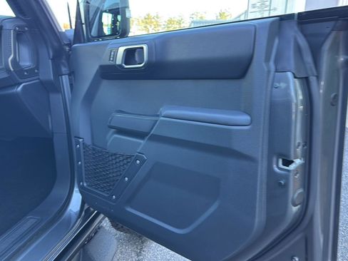 New 2025 Ford Bronco Badlands image 17