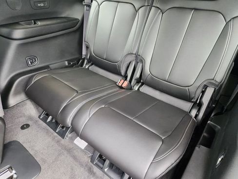 New 2026 Jeep Grand Cherokee L Limited image 22