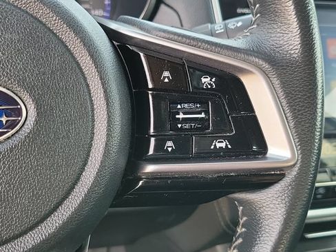 Used 2018 Subaru Outback 2.5i Limited AWD/4WD image 19