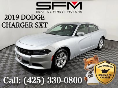 Used 2019 Dodge Charger SXT w/ Leather Interior Group