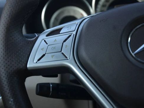 Used 2015 Mercedes-Benz E 350 Sedan image 27