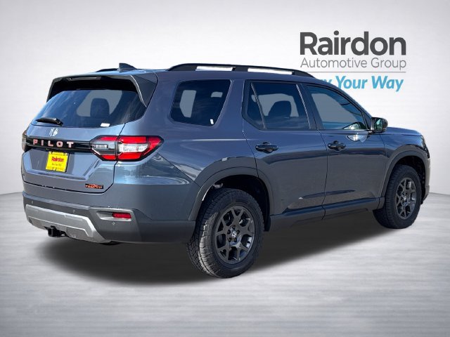 Used 2026 Honda Pilot TrailSport image 7