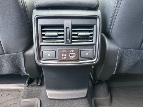 Certified 2025 Subaru Forester Touring w/ Popular Package - Touring AWD/4WD image 36