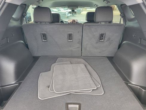 New 2025 Chevrolet Blazer LT w/ Midnight/Sport Edition image 42