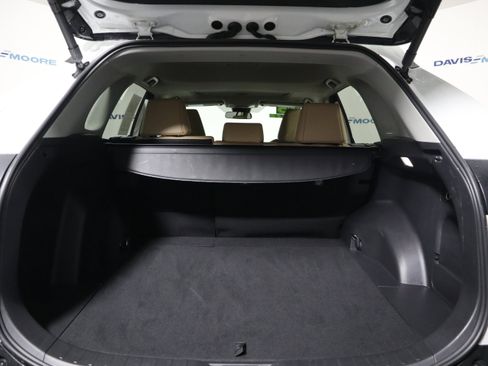 Used 2025 Toyota RAV4 XLE Premium image 8