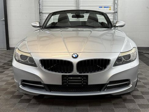 Used 2012 BMW Z4 sDrive28i image 4